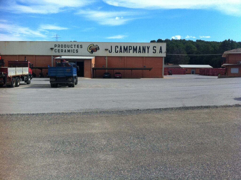Explanada J. Campmany en Sant Cugat