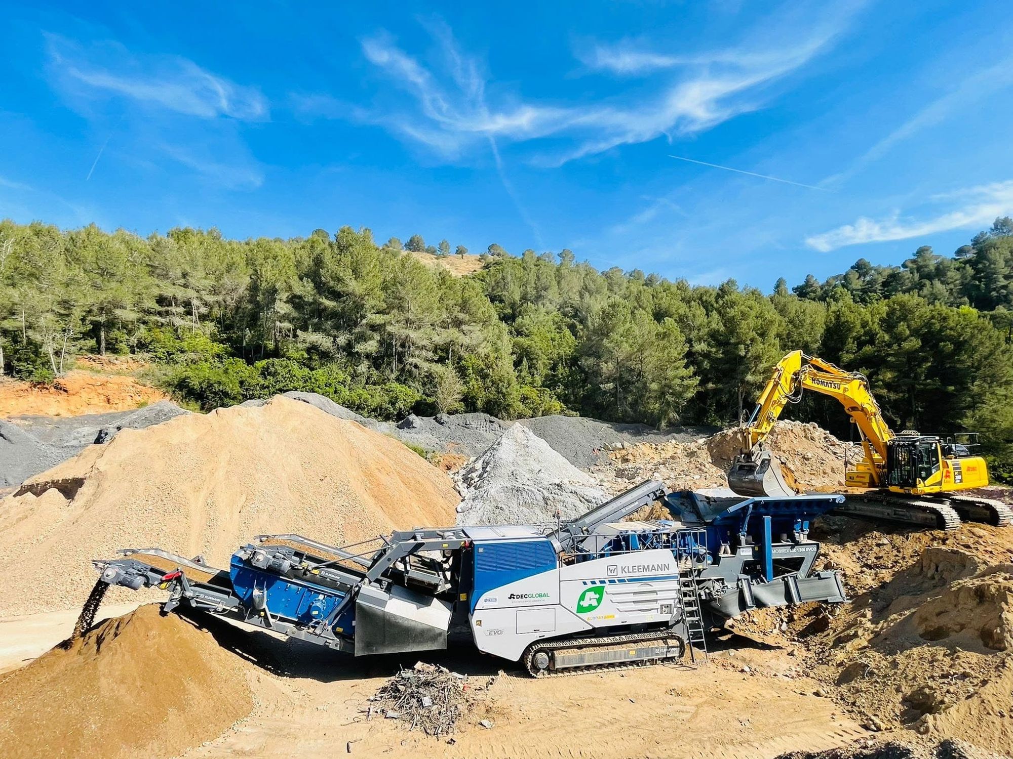 Trituración de residuos de construcción con molino móvil